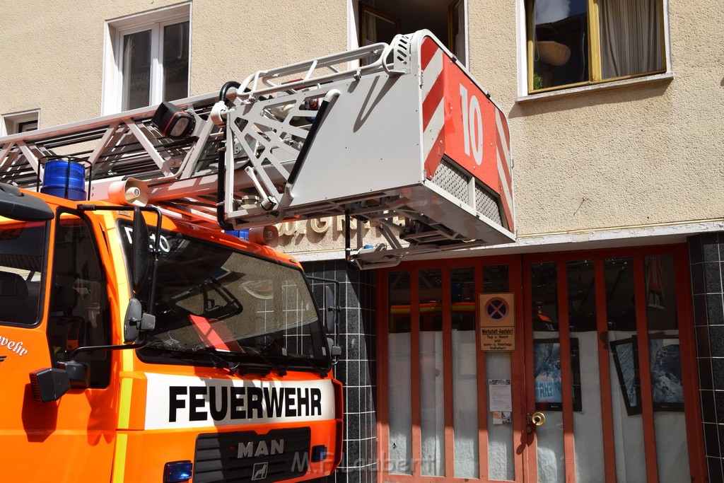 Feuer 1 Kellerbrand Koeln Deutz Grabengasse P096.JPG - Miklos Laubert